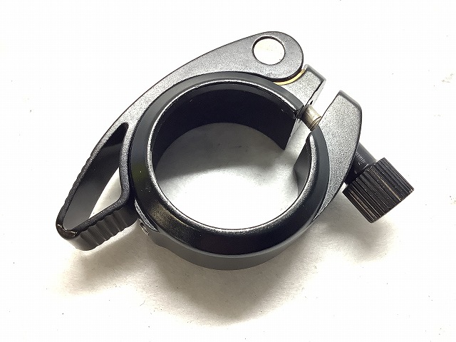 シートクランプ ブラック φ40