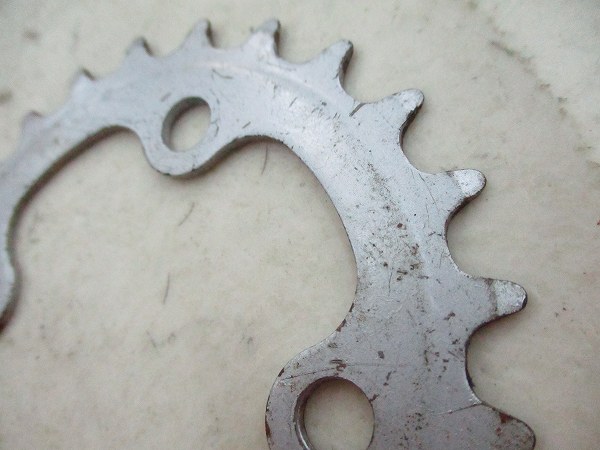 サビ チェーンリング 24T PCD:64mm