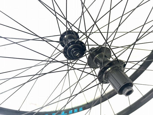 【SALE】ホイールセット KOM LIGHT i21 622×21 シマノ11s