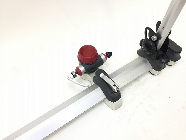 車載キャリア VERGO 2台用 ホイールホルダー kit付属