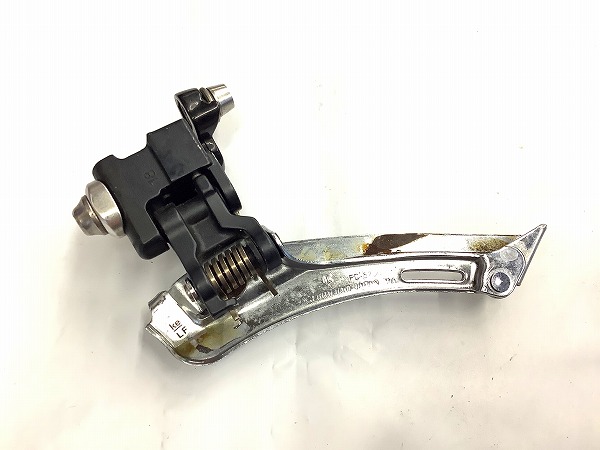 フロントディレイラー FD-5700 105 2s 直付け 錆あり