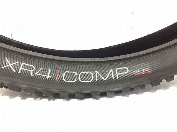 ブロックタイヤ XR4 COMP 27.5x2.60