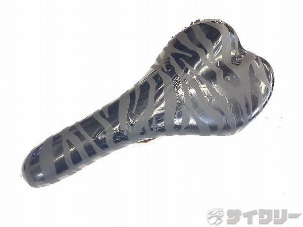 サドル スチールレール 破れあり