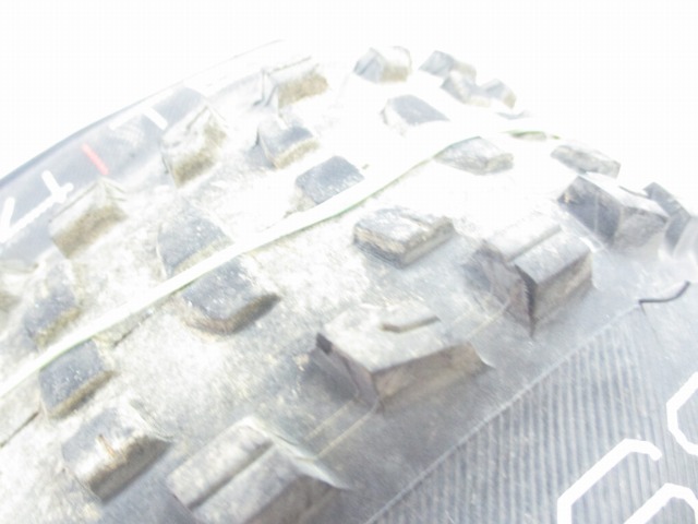タイヤ XR4 TEAM ISSUE 27.5×2.6