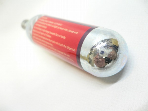 CO2ボンベ 16g ねじ切り