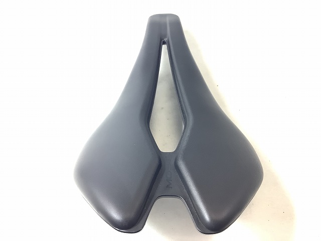 LYNX AIRCROSS ULTRA マンガネーゼレール LYNX AIRCROSS ULTRA MANGANESE RAIL SADDLE｜ ピナレロ