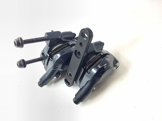 油圧ディスクブレーキキャリパー ULTEGRA BR-8070　前後セット