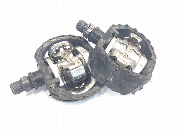 ビンディングペダル PD-M424 SPD 割れあり