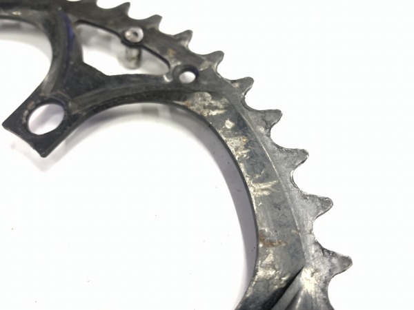 チェーンリング 50T ※脱落防止ピンに歪みあり
