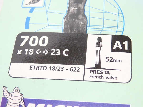 仏式チューブ AIRCOMP 700×18-23C 52㎜