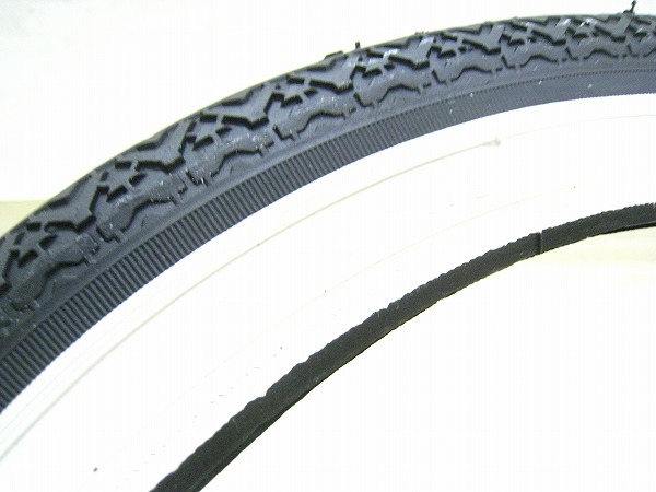 タイヤ 18x1.75 ブラック/ホワイト