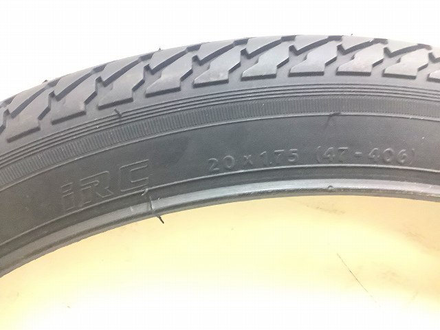 タイヤ　20X1.75 （406X47）