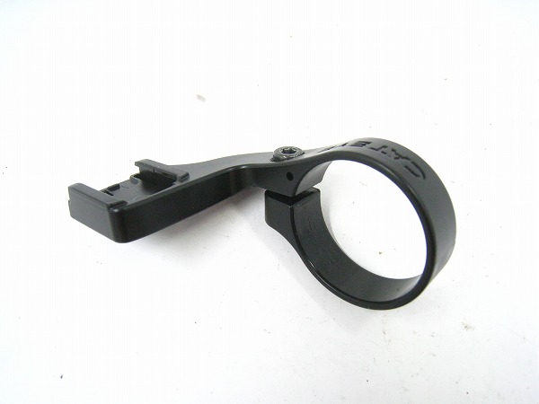 アウトフロントブラケット OF-100 31.8mm