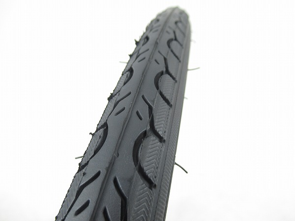 タイヤ　KWEST　700×28C　ブラック