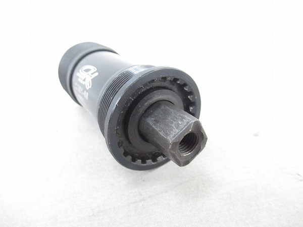 ボトムブラケット　JIS　68mm　103mm　スクエア