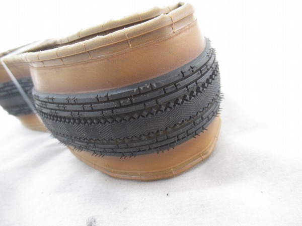 タイヤ　GRAVELKING　SS　700x28c