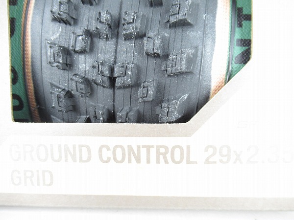 ブロックタイヤ　GROUND CONTROL GRID　29×2.35