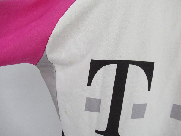 長袖ジャージ　T-MOBILE　サイズ不明　※汚れ