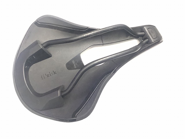 サドル ARGO TEMPO スチールレール ブラック 160mm
