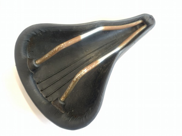 サドル Anatomic スチールレール