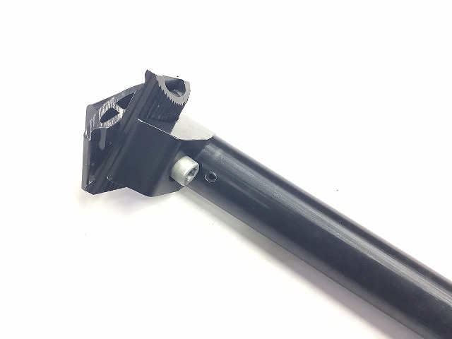 シートポスト 約300mm（実測）/27.2mm ブラック