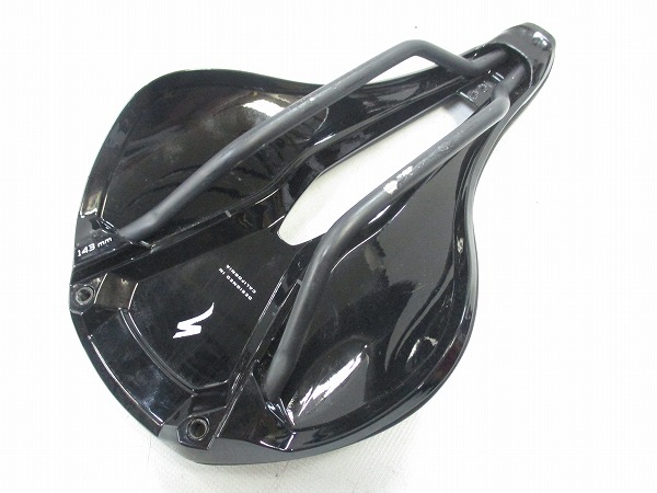 サドル POWER EXPERT Hollow Tiレール 143mm