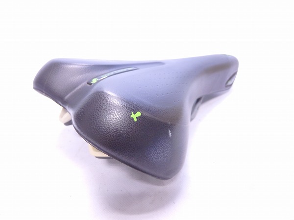 サドル FLX FECアロイレール ブラック