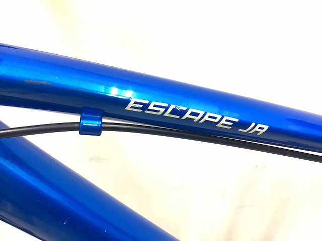 ESCAPE JR 24