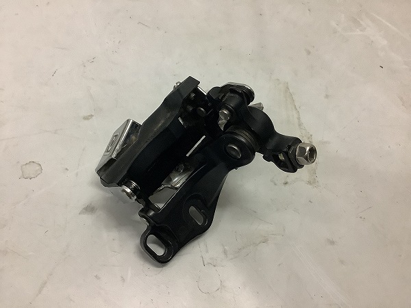 フロントディレイラー　FD-M670A　SLX　3s