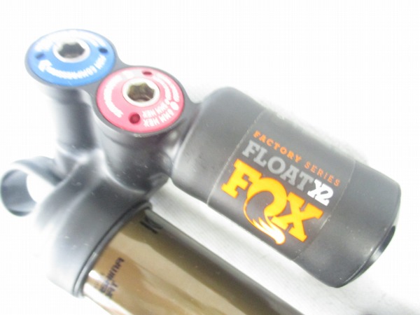 リアサスペンション FLOAT X2 FACTORY 220㎜