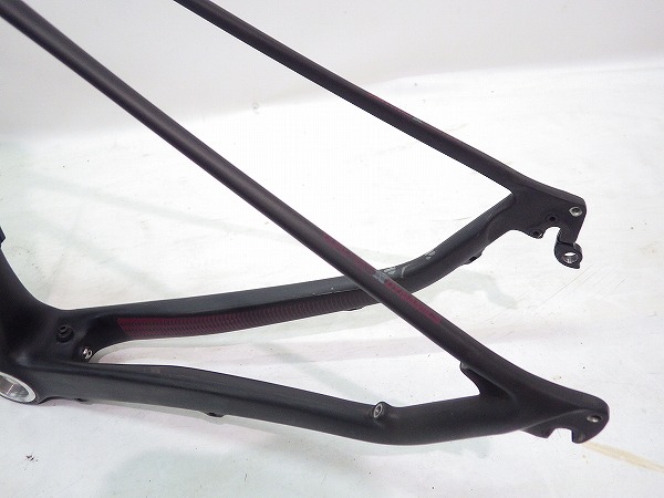 GRADE CARBON