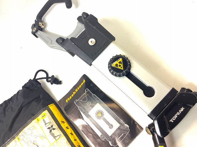 FLASH STAND