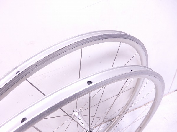 シマノ、ロードホイールセット「WH-R560」を発売 | CYCLE