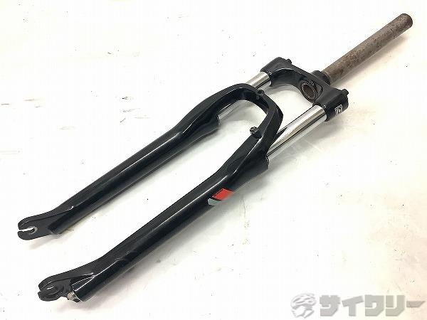 フロントサスペンション　XCE28　対応ホイールサイズ不明