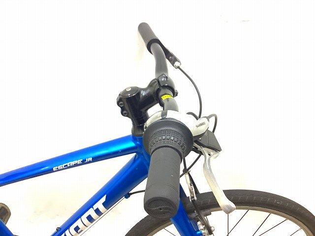 ESCAPE Jr24