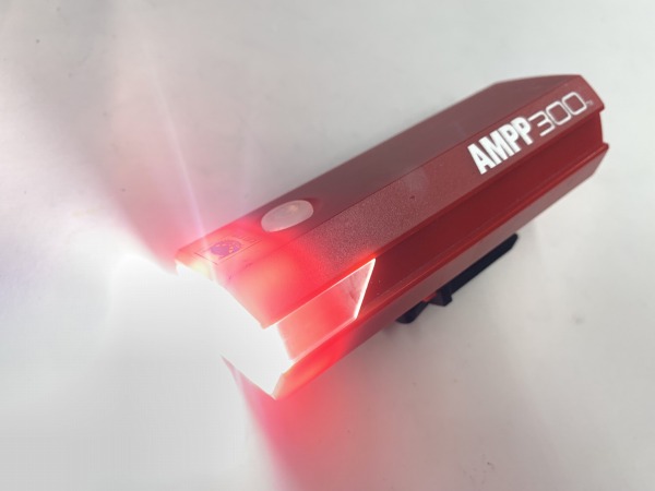 フロントライト AMPP300