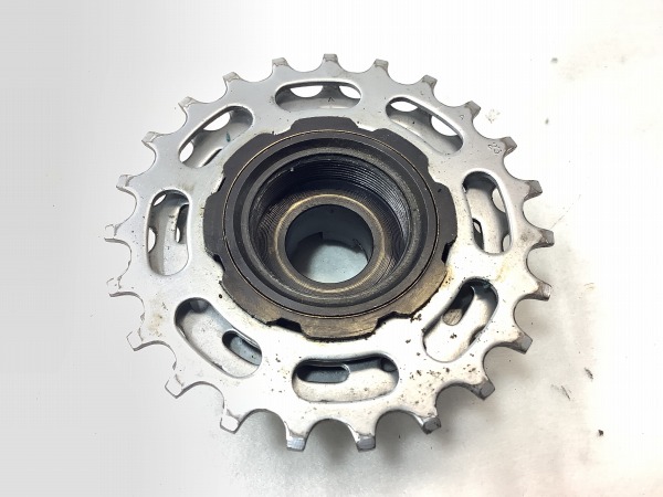 ボスフリー　WINNER 13-23T 7s