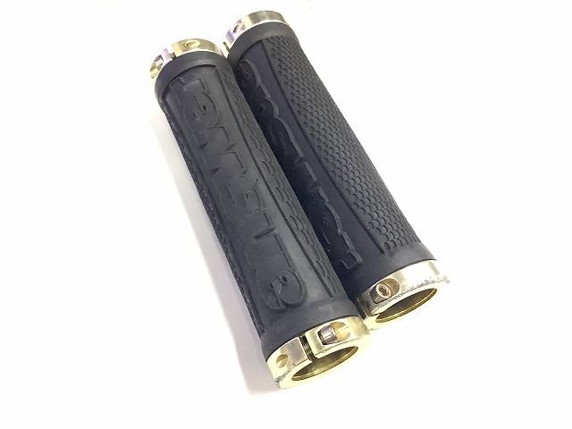 ロックオングリップ