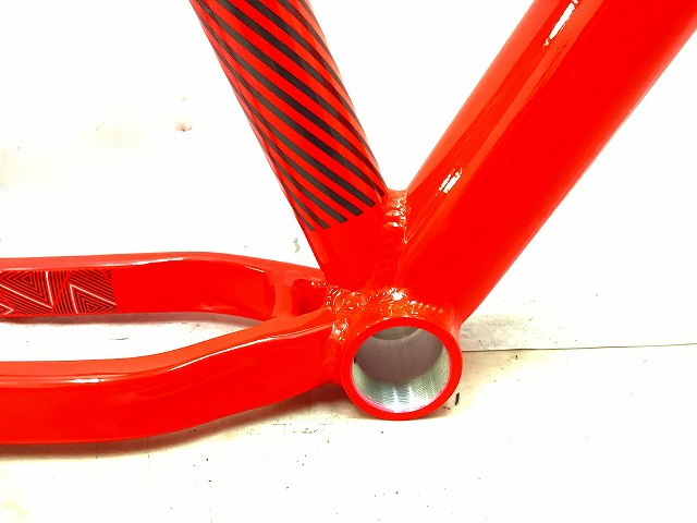ZIRCUS  aluminium dirt