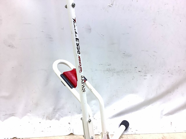 ディスプレイスタンド TANCHO ESSE DS-2100