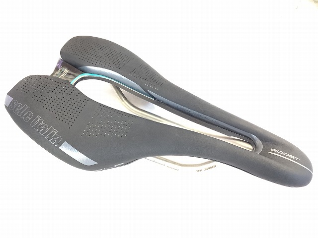 サドル SLR BOOST GRAVEL Ti316レール 穴あきタイプ