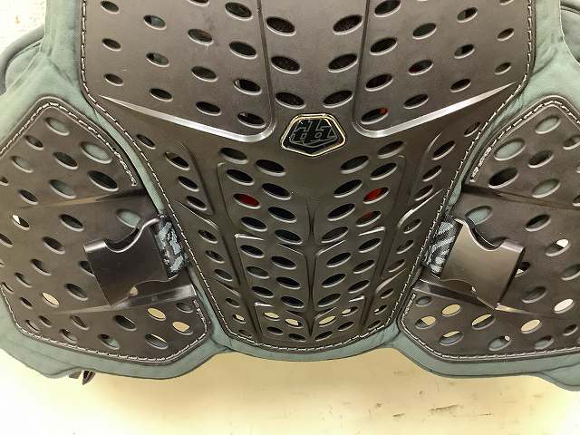 CHEST PROTECTOR XL/XXL