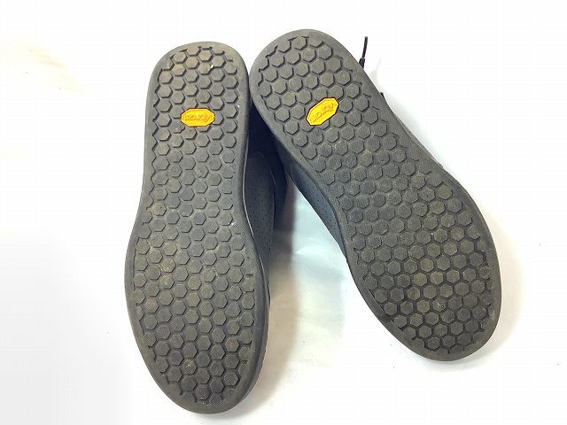 Riddance Mid Shoe 43
