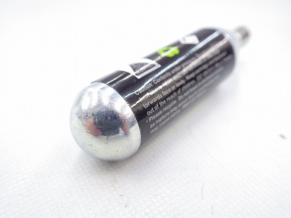 CO2ボンベ 内容量：16g/ねじ切りタイプ