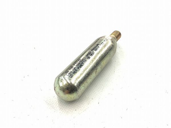Co2ボンベ