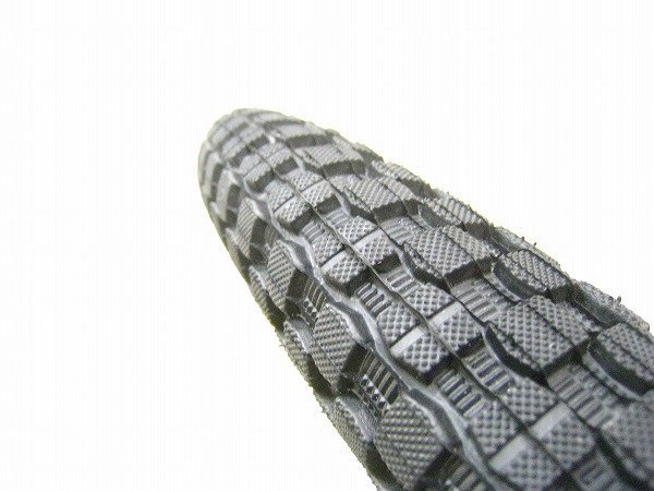 BMXタイヤ K-RAD 20x2.35（58-406）