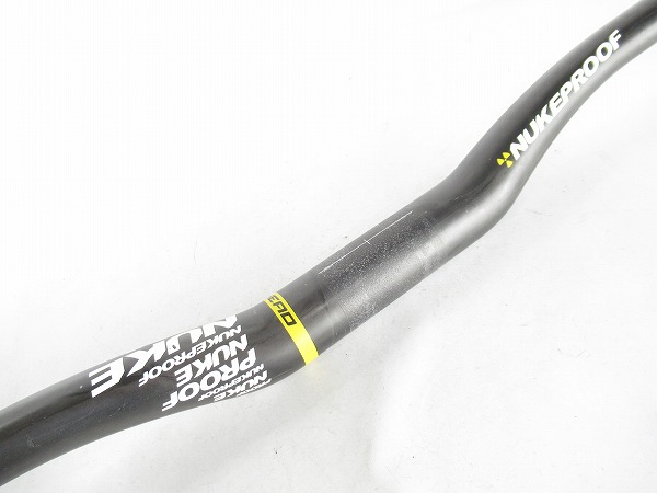 ライザーバーハンドル　Carbon　31.8mm/760mm
