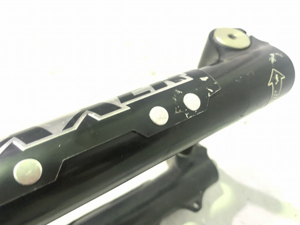 フロントサスペンション BOXXER RACE 26インチ 110x20mmスルーアクスル