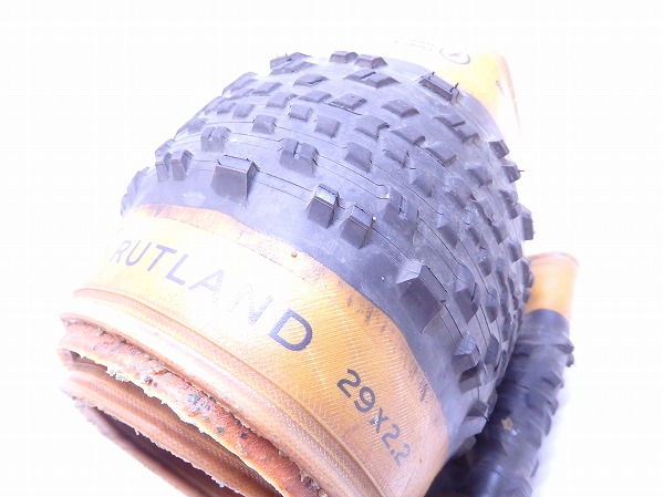タイヤ RUTLAND 29×2.2