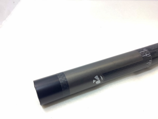 CARBON フラットバー　580x25.4mm